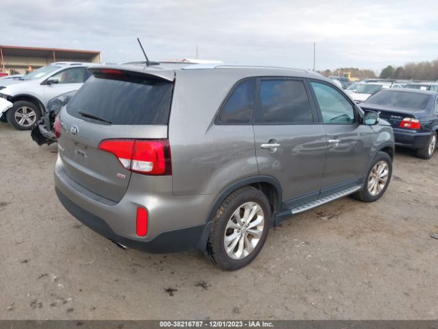 Photo 3 VIN: 5XYKU4A74EG515889 - KIA SORENTO 