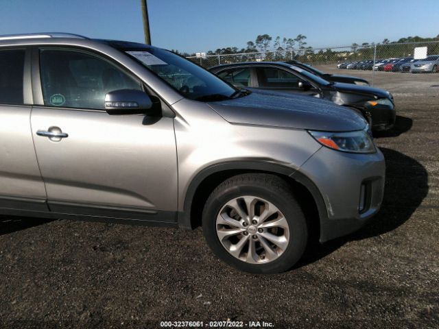 Photo 5 VIN: 5XYKU4A74FG611877 - KIA SORENTO 