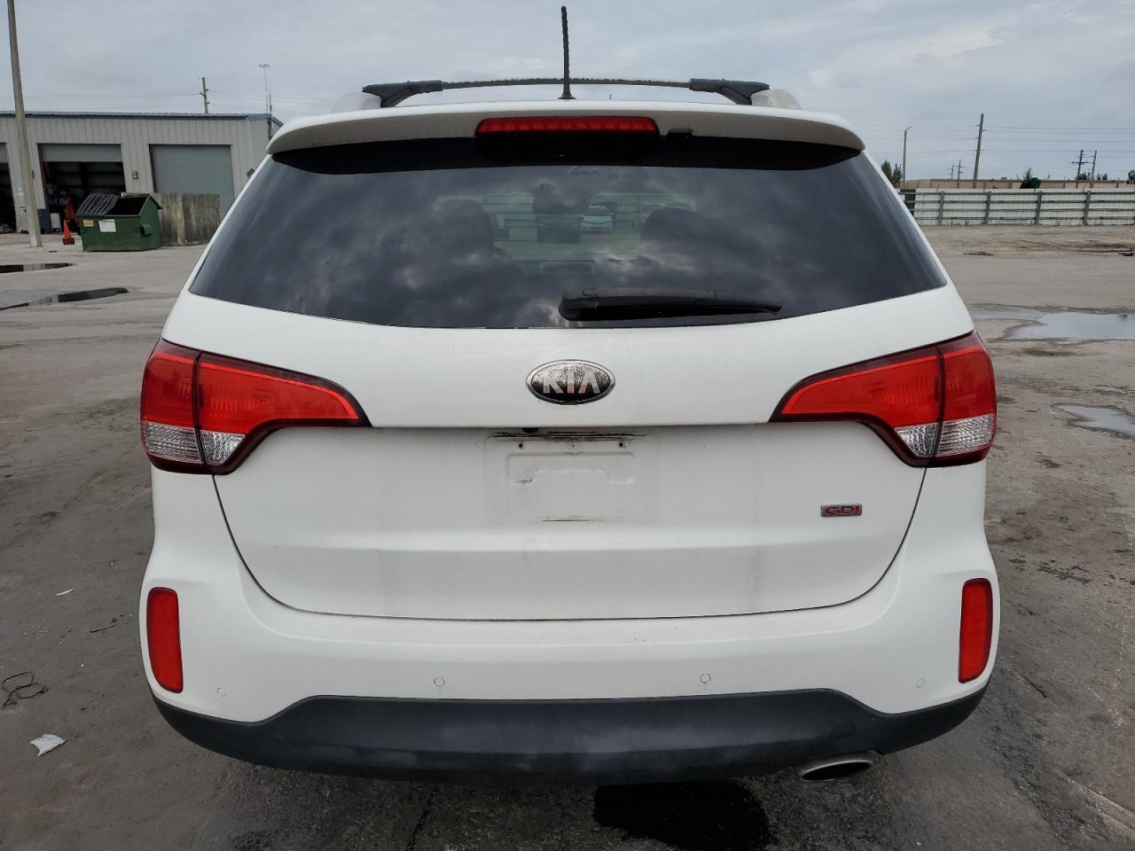 Photo 5 VIN: 5XYKU4A75EG431225 - KIA SORENTO 