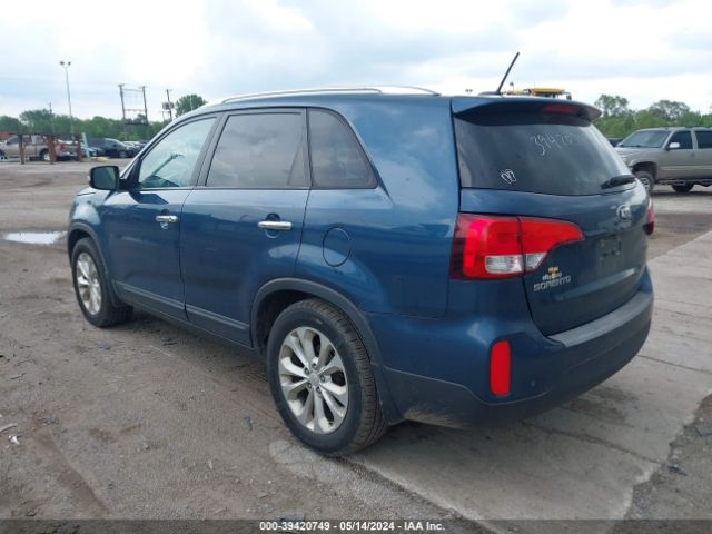 Photo 2 VIN: 5XYKU4A75FG580946 - KIA SORENTO 