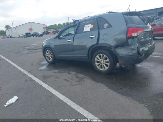 Photo 2 VIN: 5XYKU4A76FG551004 - KIA SORENTO 