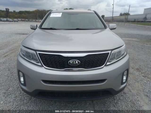 Photo 5 VIN: 5XYKU4A76FG589350 - KIA SORENTO 