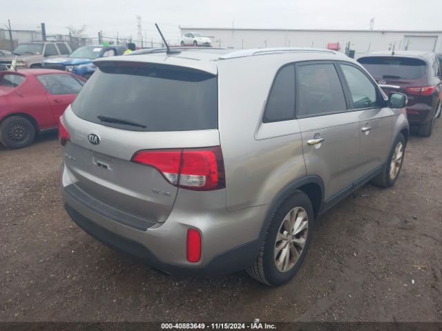 Photo 3 VIN: 5XYKU4A77FG598297 - KIA SORENTO 