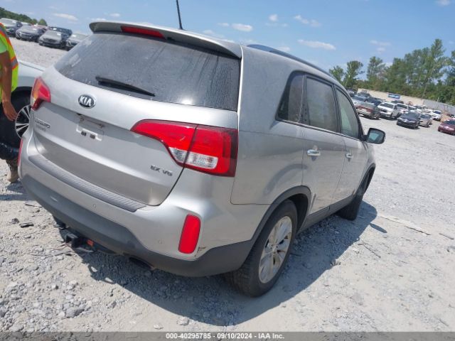 Photo 3 VIN: 5XYKU4A79FG575989 - KIA SORENTO 