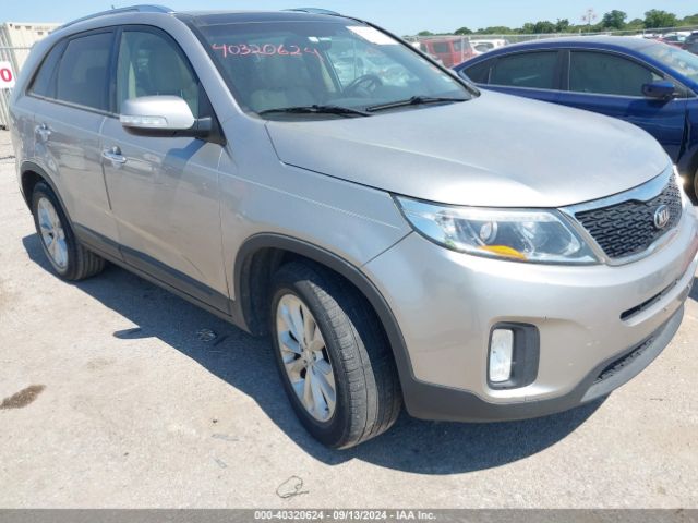 Photo 5 VIN: 5XYKU4A79FG623295 - KIA SORENTO 