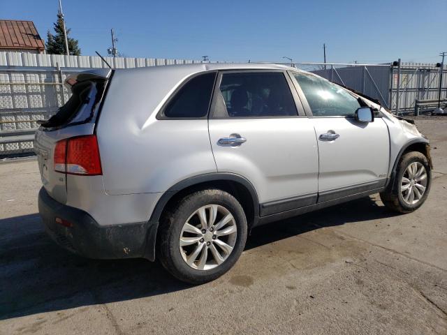 Photo 2 VIN: 5XYKUCA10BG015696 - KIA SORENTO 