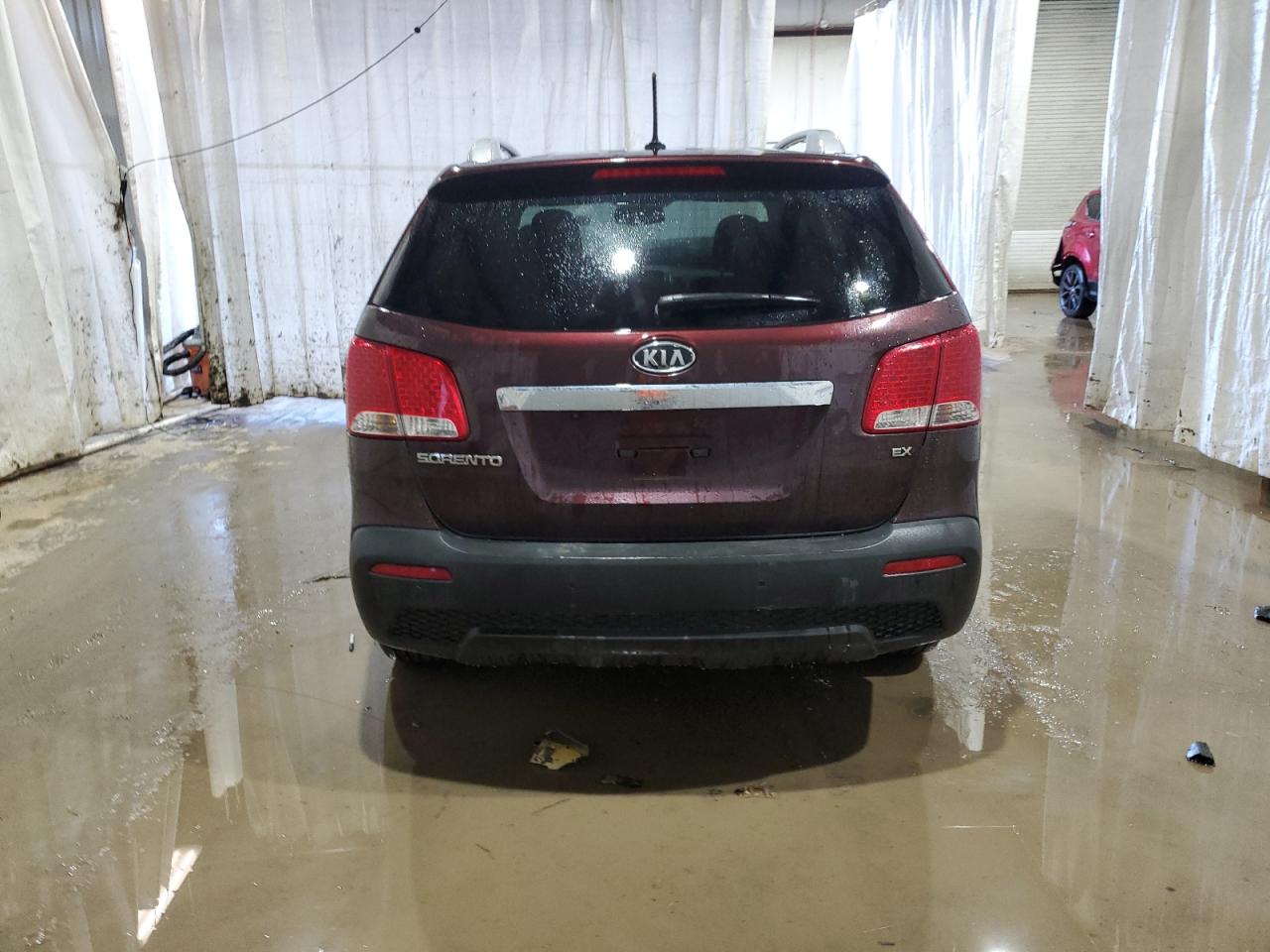 Photo 5 VIN: 5XYKUCA13BG021783 - KIA SORENTO 