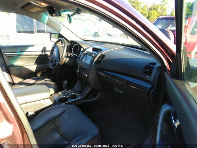 Photo 4 VIN: 5XYKUCA14BG016138 - KIA SORENTO 