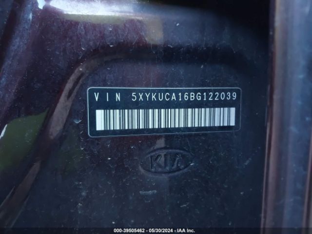 Photo 8 VIN: 5XYKUCA16BG122039 - KIA SORENTO 