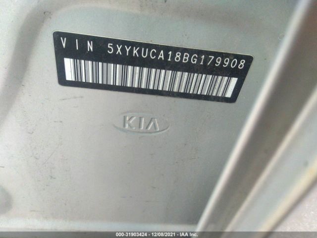 Photo 8 VIN: 5XYKUCA18BG179908 - KIA SORENTO 