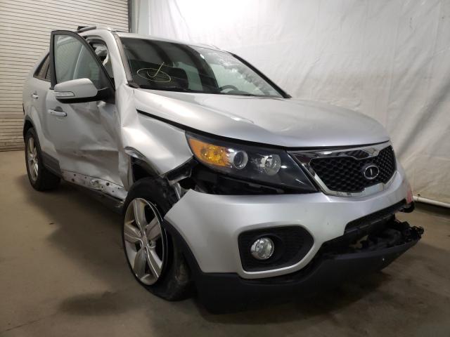 Photo 0 VIN: 5XYKUCA60DG327015 - KIA SORENTO EX 