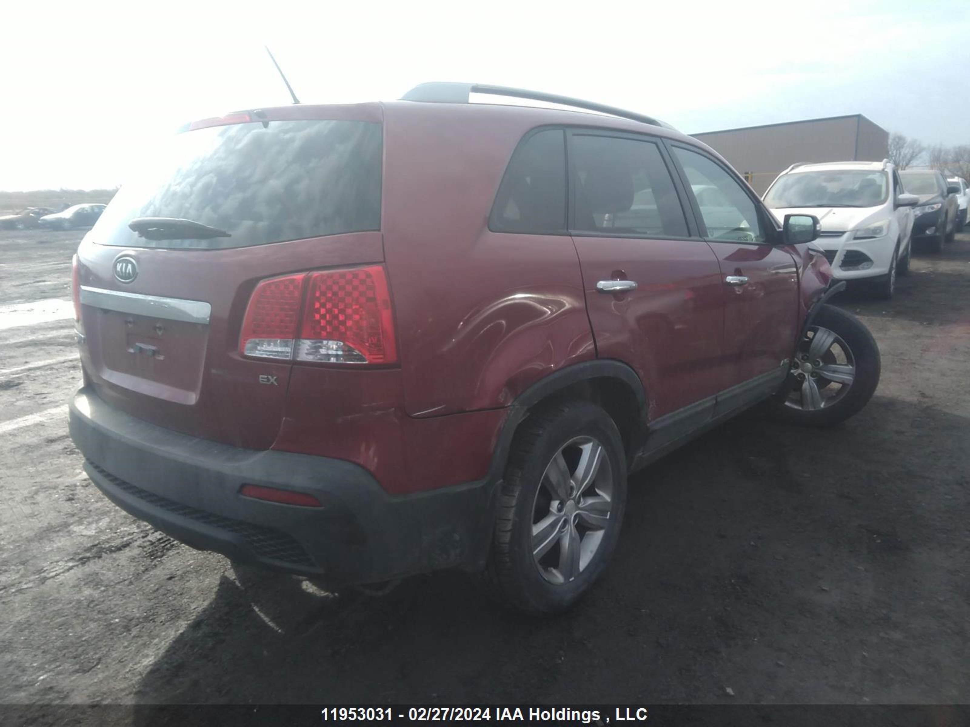 Photo 3 VIN: 5XYKUCA60DG372620 - KIA SORENTO 