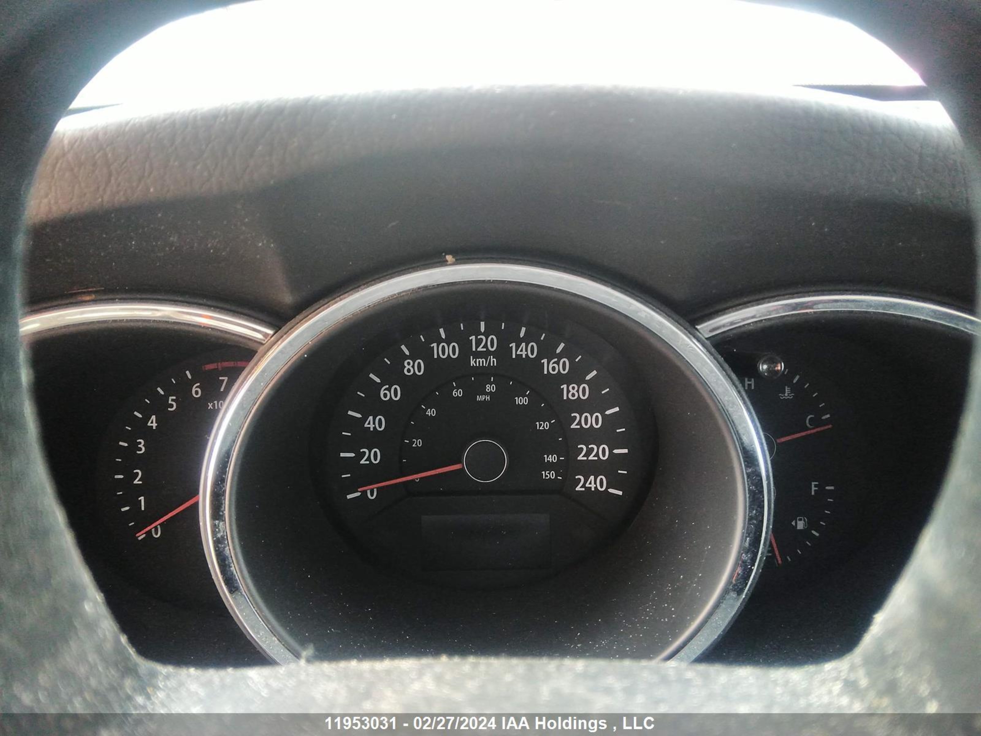 Photo 6 VIN: 5XYKUCA60DG372620 - KIA SORENTO 