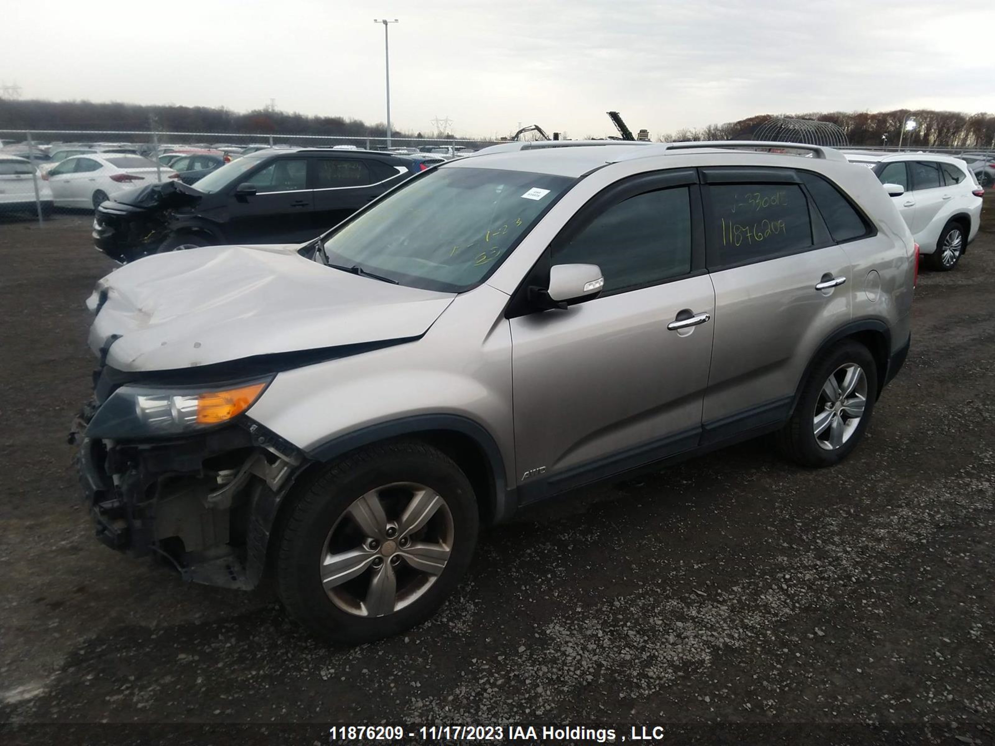 Photo 1 VIN: 5XYKUCA64DG330015 - KIA SORENTO 