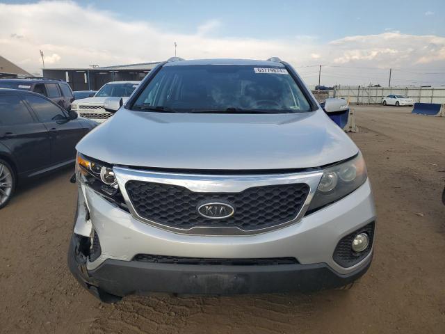 Photo 4 VIN: 5XYKUCA67CG257088 - KIA SORENTO EX 