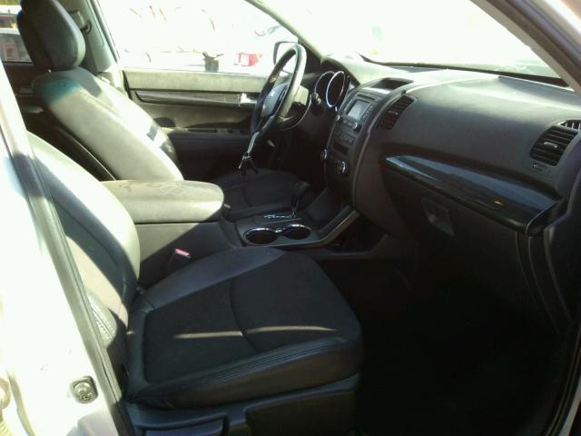 Photo 4 VIN: 5XYKUCA69CG263572 - KIA SORENTO EX 