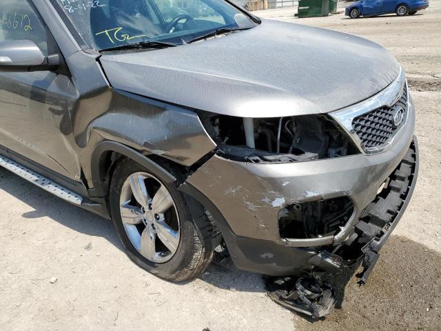 Photo 8 VIN: 5XYKUCA6XCG307031 - KIA SORENTO EX 