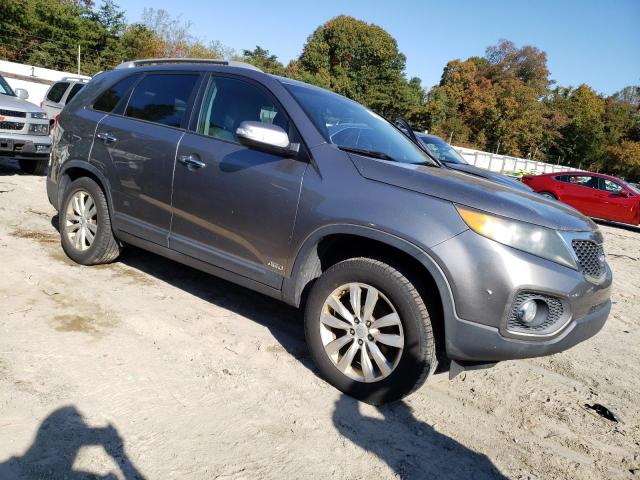 Photo 3 VIN: 5XYKUDA12BG061519 - KIA SORENTO EX 