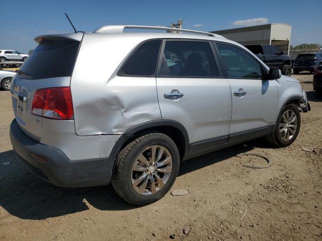 Photo 2 VIN: 5XYKUDA12BG069703 - KIA SORENTO EX 