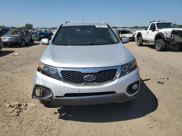 Photo 4 VIN: 5XYKUDA12BG069703 - KIA SORENTO EX 