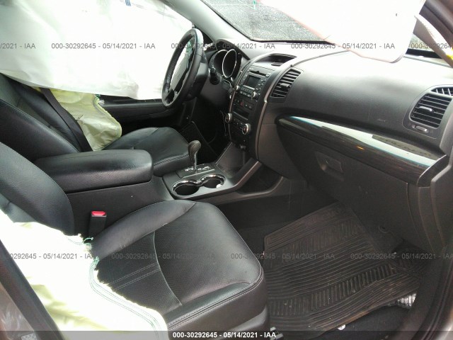 Photo 4 VIN: 5XYKUDA13BG116740 - KIA SORENTO 