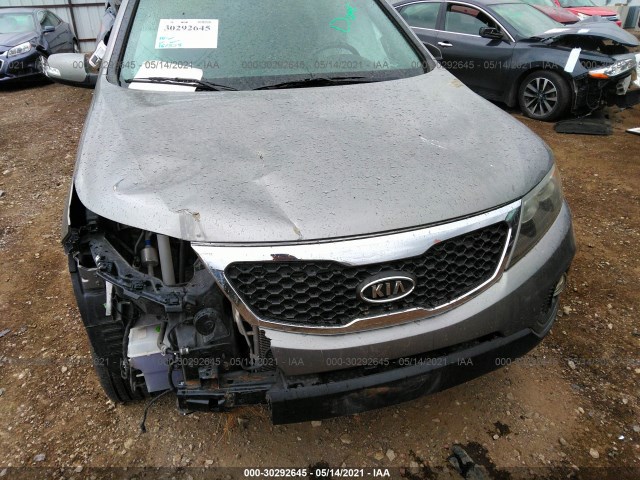 Photo 5 VIN: 5XYKUDA13BG116740 - KIA SORENTO 