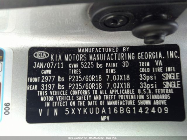 Photo 8 VIN: 5XYKUDA16BG142409 - KIA SORENTO 