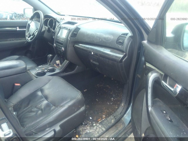 Photo 4 VIN: 5XYKUDA20BG037034 - KIA SORENTO 