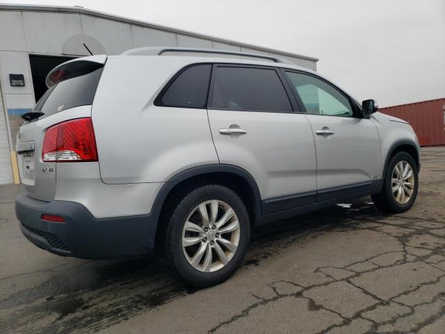 Photo 2 VIN: 5XYKUDA20BG115585 - KIA SORENTO EX 