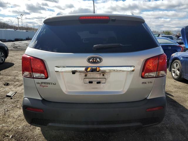 Photo 5 VIN: 5XYKUDA20CG256156 - KIA SORENTO 