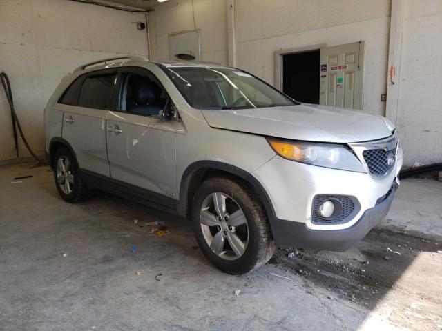 Photo 3 VIN: 5XYKUDA20DG324585 - KIA SORENTO EX 