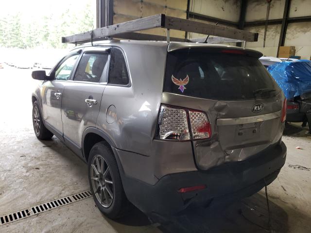 Photo 2 VIN: 5XYKUDA21BG002616 - KIA SORENTO EX 