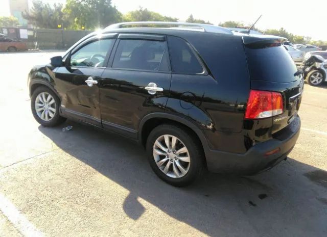 Photo 2 VIN: 5XYKUDA21BG025426 - KIA SORENTO 