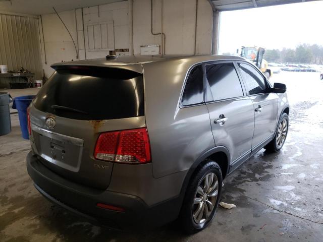 Photo 3 VIN: 5XYKUDA21BG027614 - KIA SORENTO EX 