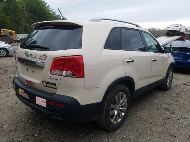 Photo 3 VIN: 5XYKUDA21BG031601 - KIA SORENTO EX 