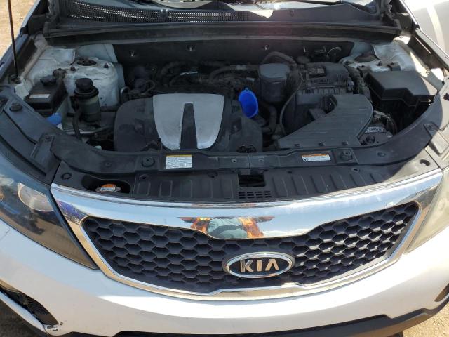 Photo 10 VIN: 5XYKUDA21BG051184 - KIA SORENTO 