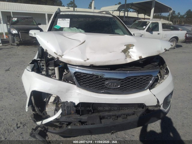 Photo 5 VIN: 5XYKUDA21BG088462 - KIA SORENTO 