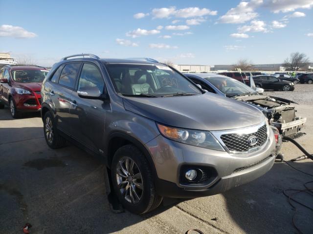 Photo 0 VIN: 5XYKUDA21BG151897 - KIA SORENTO EX 