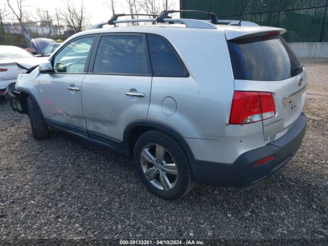 Photo 2 VIN: 5XYKUDA21CG304165 - KIA SORENTO 