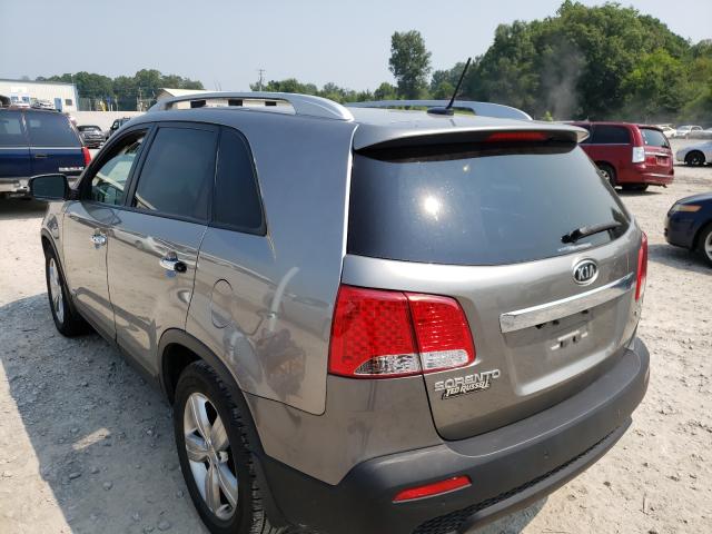 Photo 2 VIN: 5XYKUDA21DG318388 - KIA SORENTO EX 