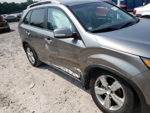 Photo 8 VIN: 5XYKUDA21DG318388 - KIA SORENTO EX 