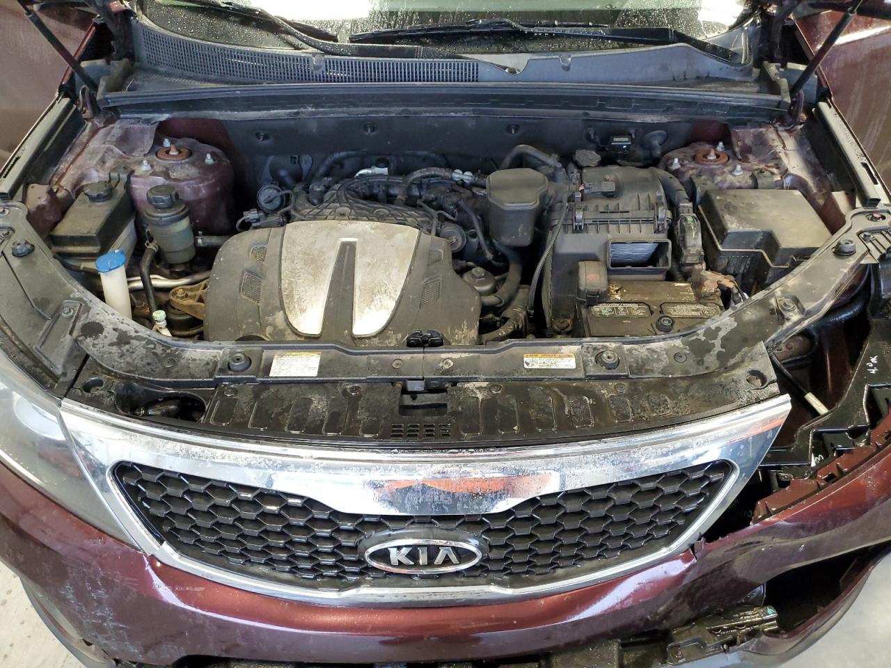 Photo 10 VIN: 5XYKUDA22BG134719 - KIA SORENTO 