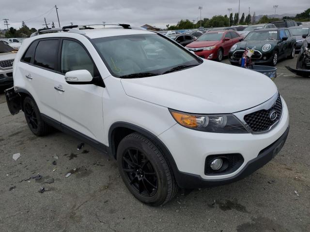 Photo 3 VIN: 5XYKUDA22BG146644 - KIA SORENTO EX 