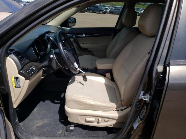 Photo 6 VIN: 5XYKUDA22CG208917 - KIA SORENTO 