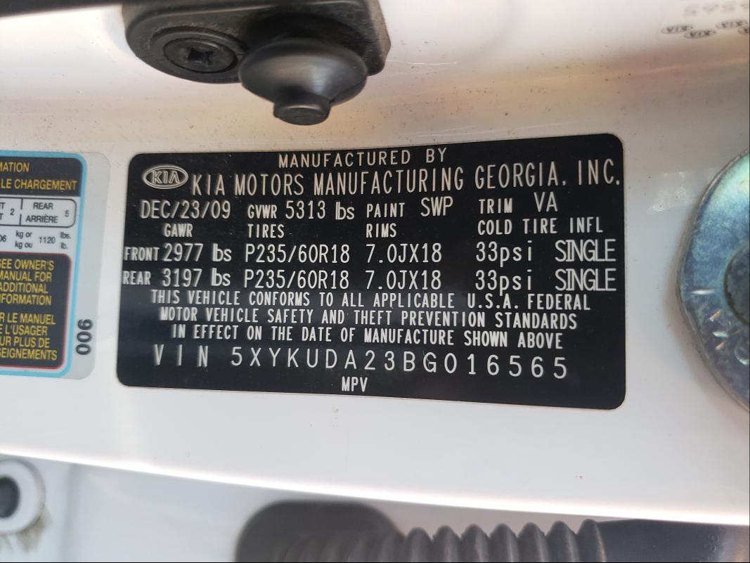 Photo 9 VIN: 5XYKUDA23BG016565 - KIA SORENTO EX 