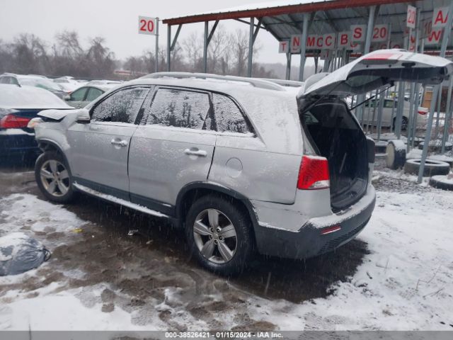 Photo 2 VIN: 5XYKUDA23CG280354 - KIA SORENTO 