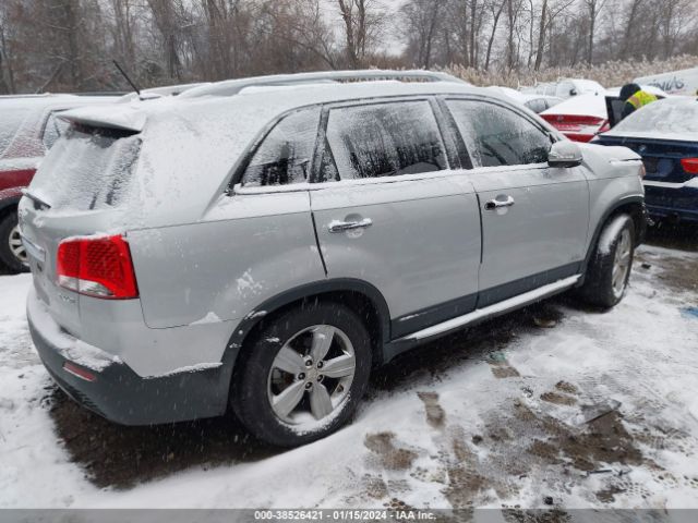 Photo 3 VIN: 5XYKUDA23CG280354 - KIA SORENTO 