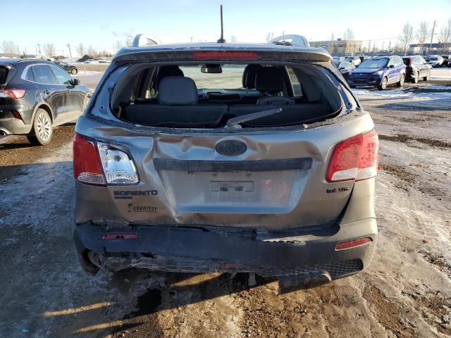 Photo 5 VIN: 5XYKUDA24CG302927 - KIA SORENTO 