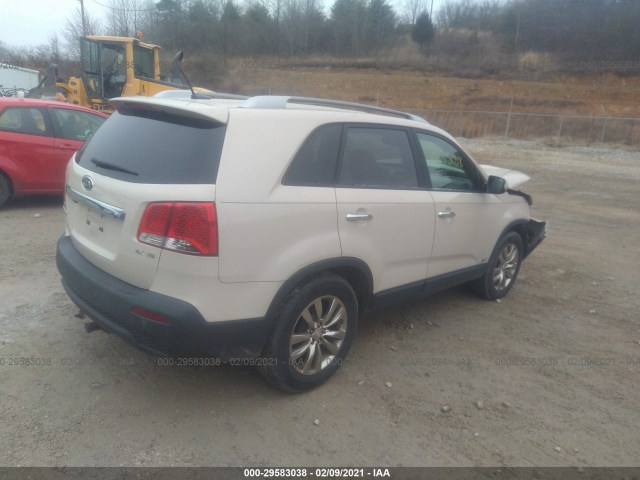 Photo 3 VIN: 5XYKUDA25BG044738 - KIA SORENTO 