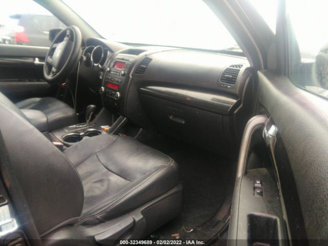 Photo 4 VIN: 5XYKUDA25BG141566 - KIA SORENTO 